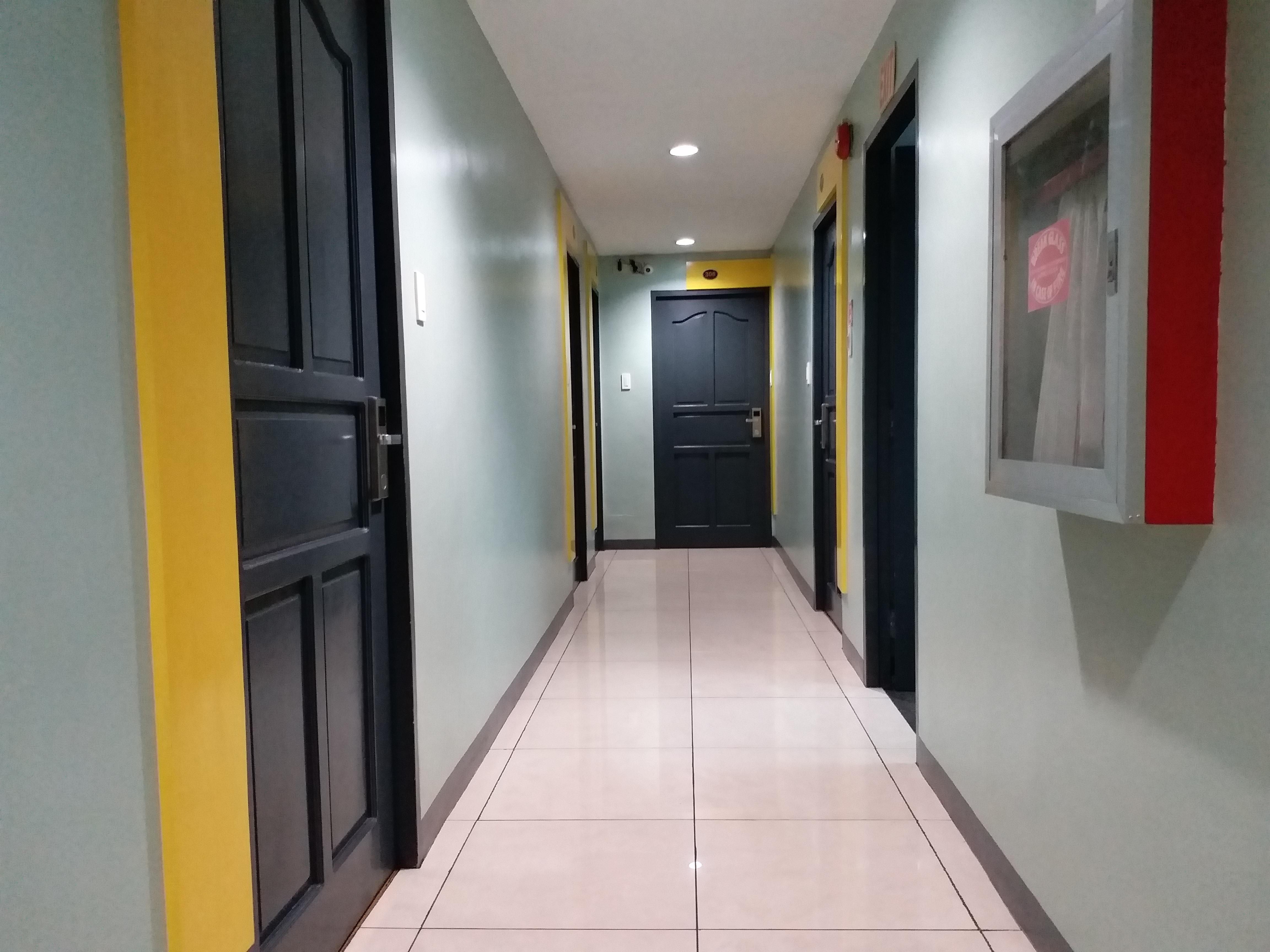 Leesons Residences Manila Exterior foto